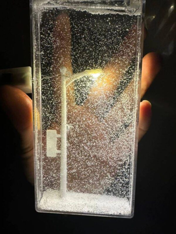 Magical Snowfall Lamp - Image 2
